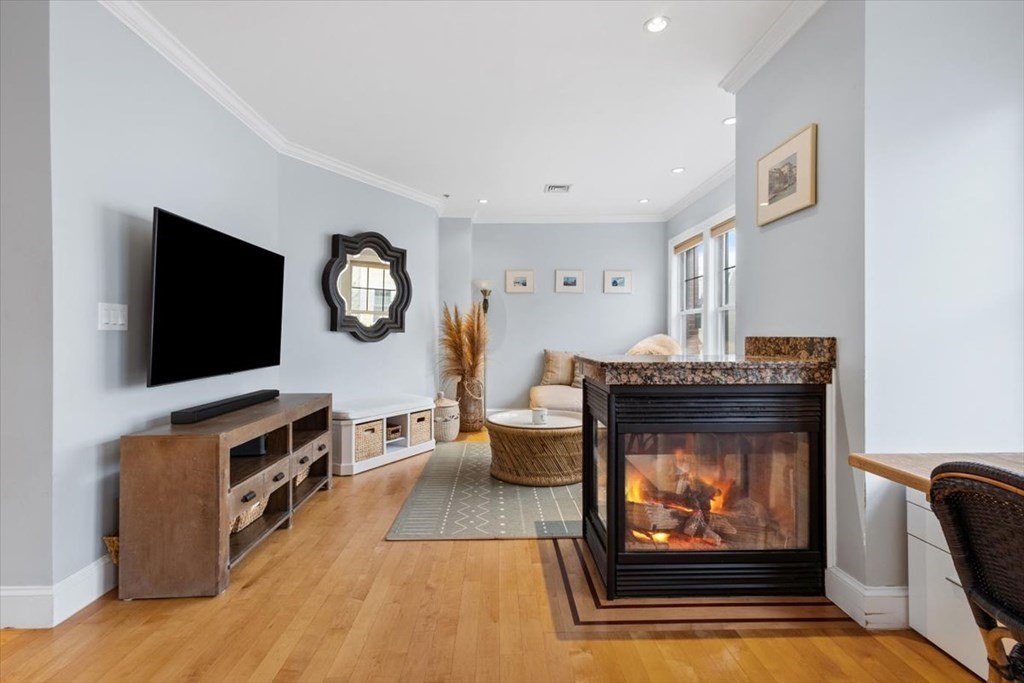 2 bed, 2 bath apartment for rent at 591 E 3rd St Unit 1, South Boston — photo 8 of 25