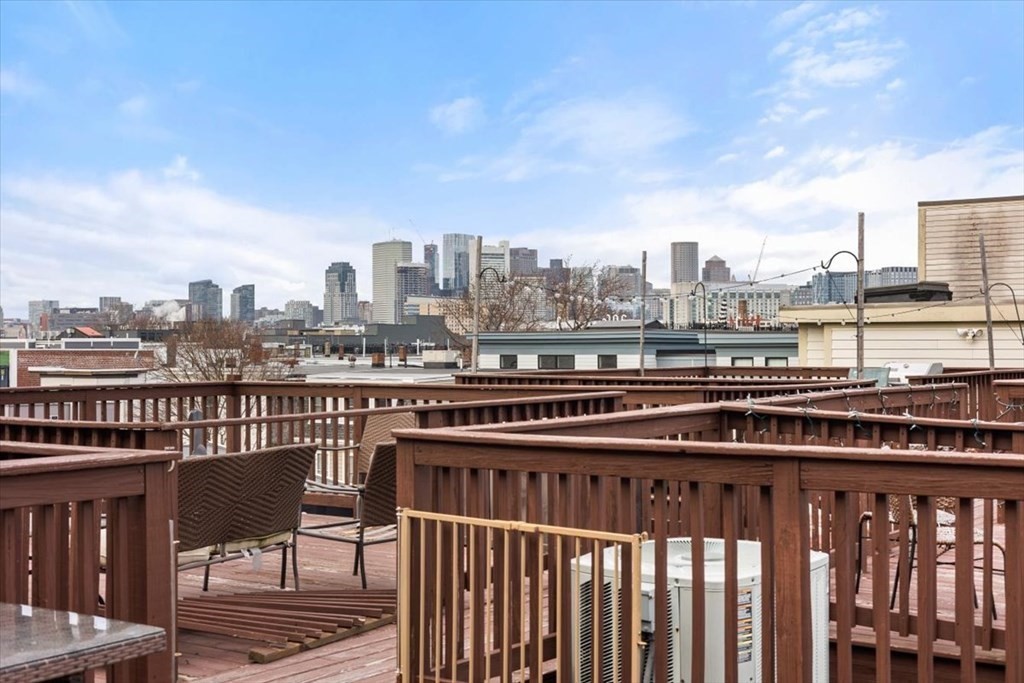 2 bed, 2 bath apartment for rent at 591 E 3rd St Unit 1, South Boston — photo 22 of 25
