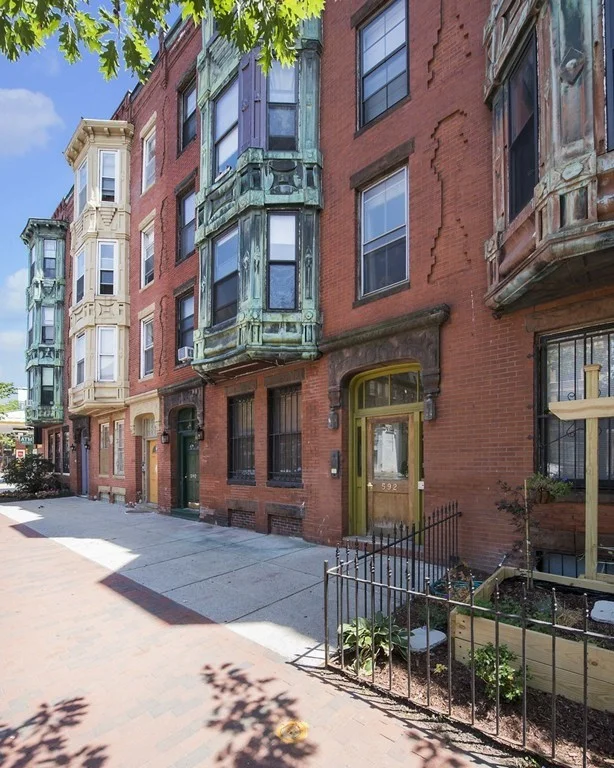 2 bed, 1 bath apartment for rent at 592 Columbus Ave Unit 3, South End
