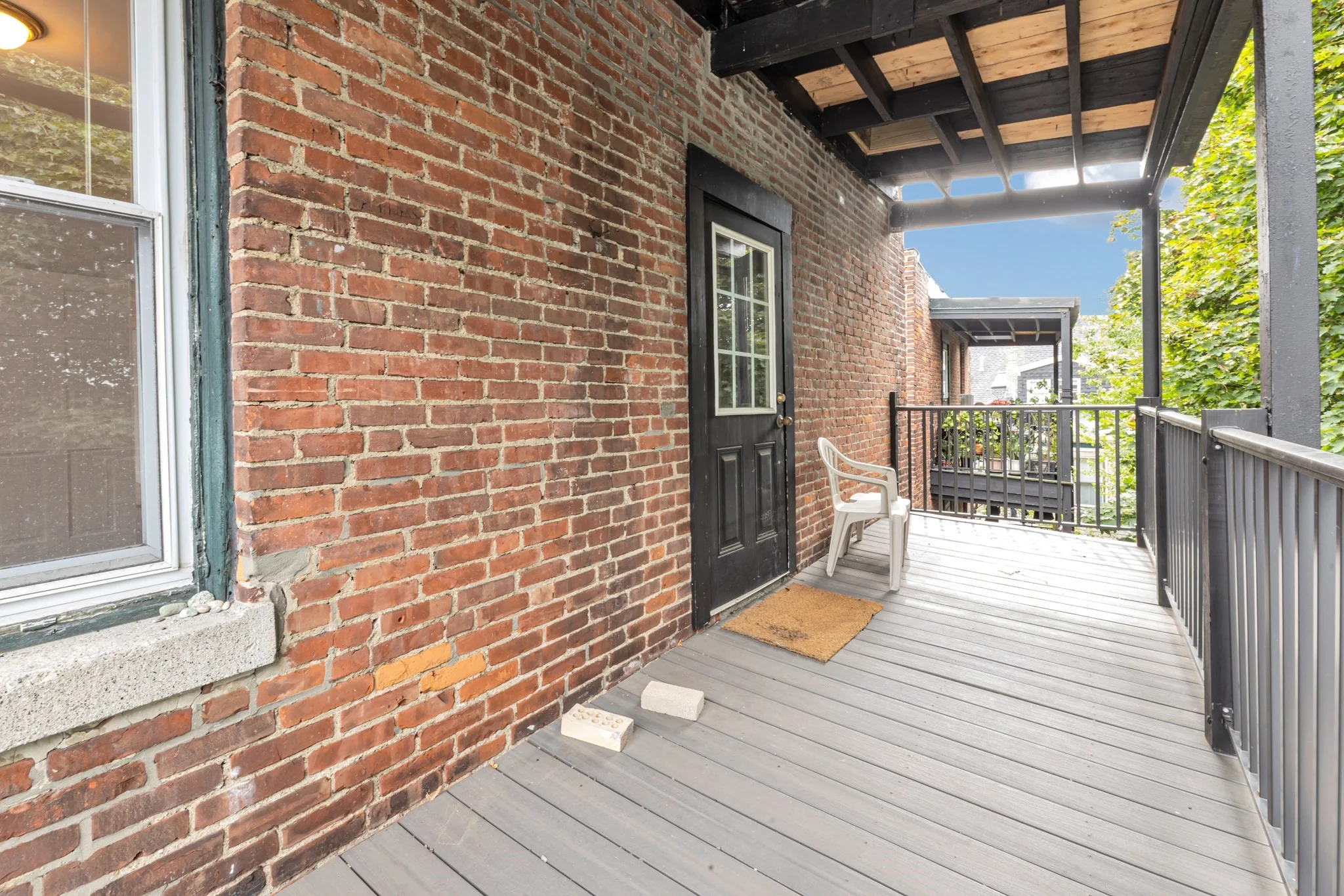 2 bed, 1 bath apartment for rent at 593 Centre St Unit 3, Jamaica Plain — photo 18 of 22