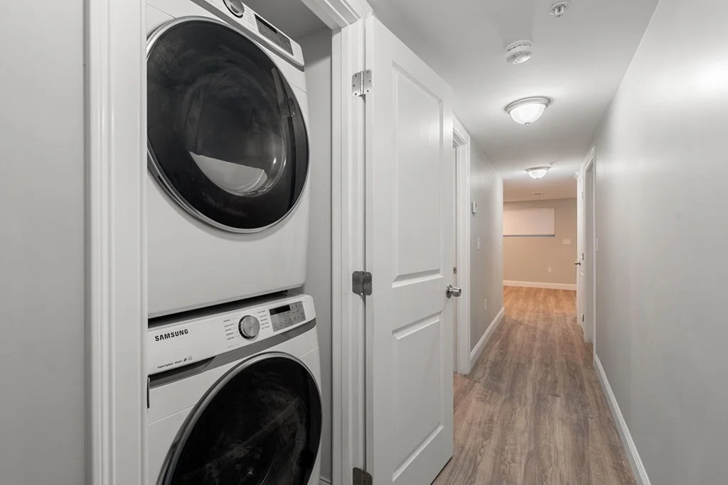 5 bed, 3 bath apartment for rent at 594 East 2nd St Unit 1, Boston — photo 9 of 29