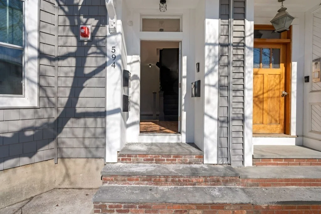 3 bed, 2 bath apartment for rent at 594 East 2nd Unit 3, Boston — photo 18 of 20