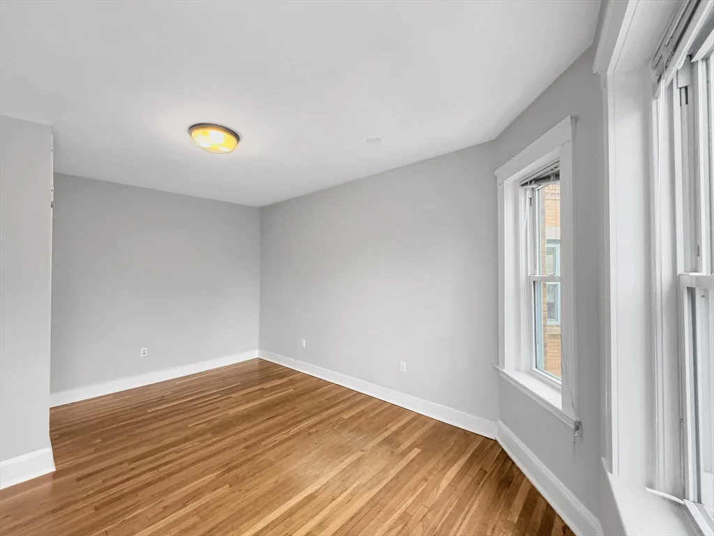2 bed, 1 bath apartment for rent at 595 Centre St Unit 3, Jamaica Plain — photo 12 of 15