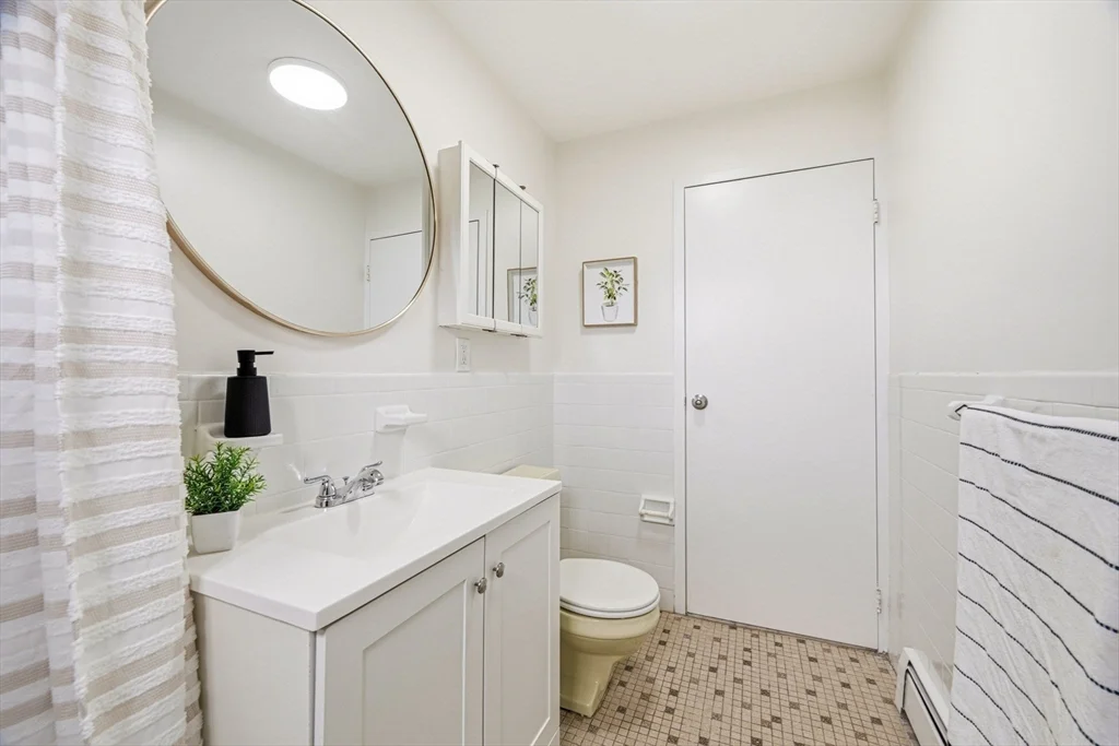 2 bed, 2 bath apartment for rent at 595 Revere Beach Pkwy Unit 40, Revere — photo 20 of 27
