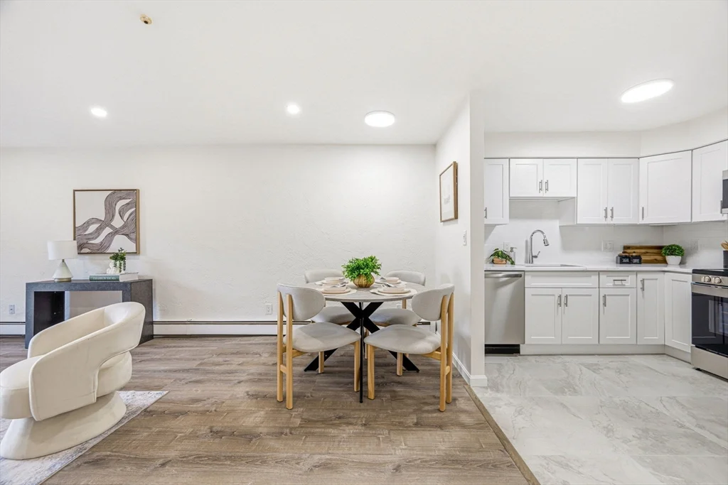 2 bed, 2 bath apartment for rent at 595 Revere Beach Pkwy Unit 40, Revere — photo 6 of 27