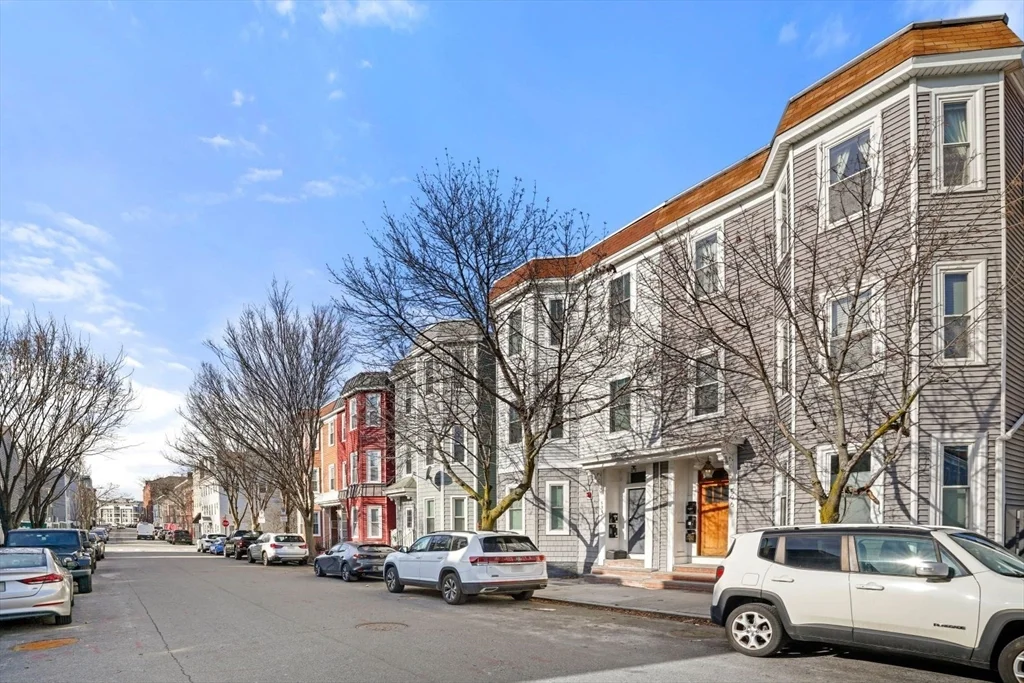 2 bed, 1 bath apartment for rent at 596 E 2nd St Unit 3, South Boston — photo 24 of 25
