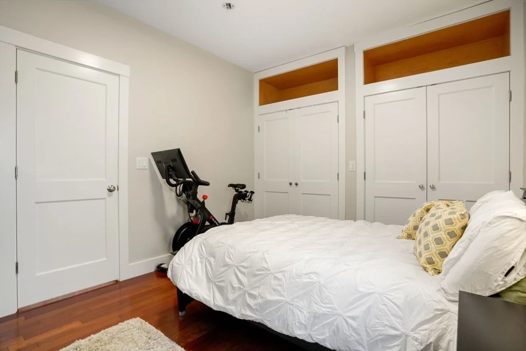 2 bed, 1 bath apartment for rent at 596 E 2nd St Unit 3, South Boston — photo 19 of 25