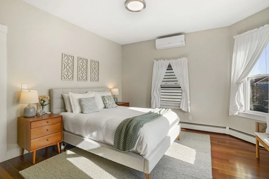 2 bed, 1 bath apartment for rent at 596 E 2nd St Unit 3, South Boston — photo 11 of 25