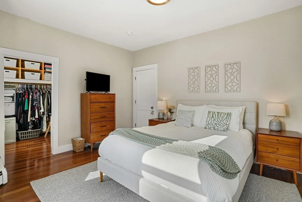 2 bed, 1 bath apartment for rent at 596 E 2nd St Unit 3, South Boston — photo 12 of 25