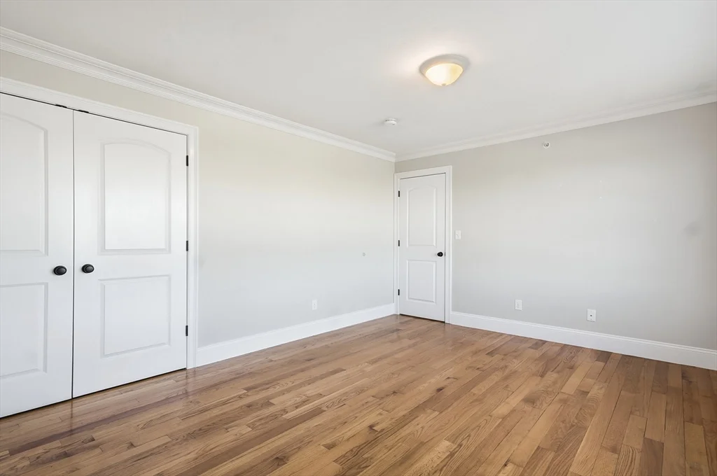 3 bed, 2 bath apartment for rent at 597 Sea St Unit 2, Quincy — photo 28 of 42