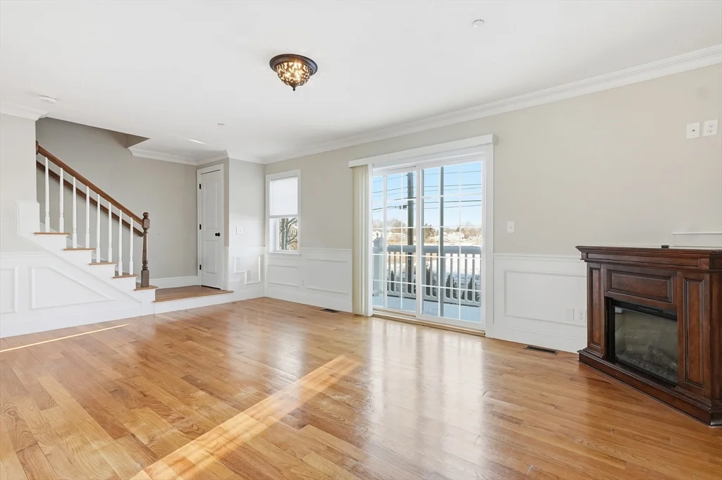 3 bed, 2 bath apartment for rent at 597 Sea St Unit 2, Quincy — photo 14 of 42