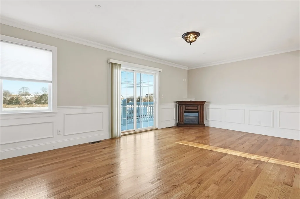 3 bed, 2 bath apartment for rent at 597 Sea St Unit 2, Quincy — photo 18 of 42