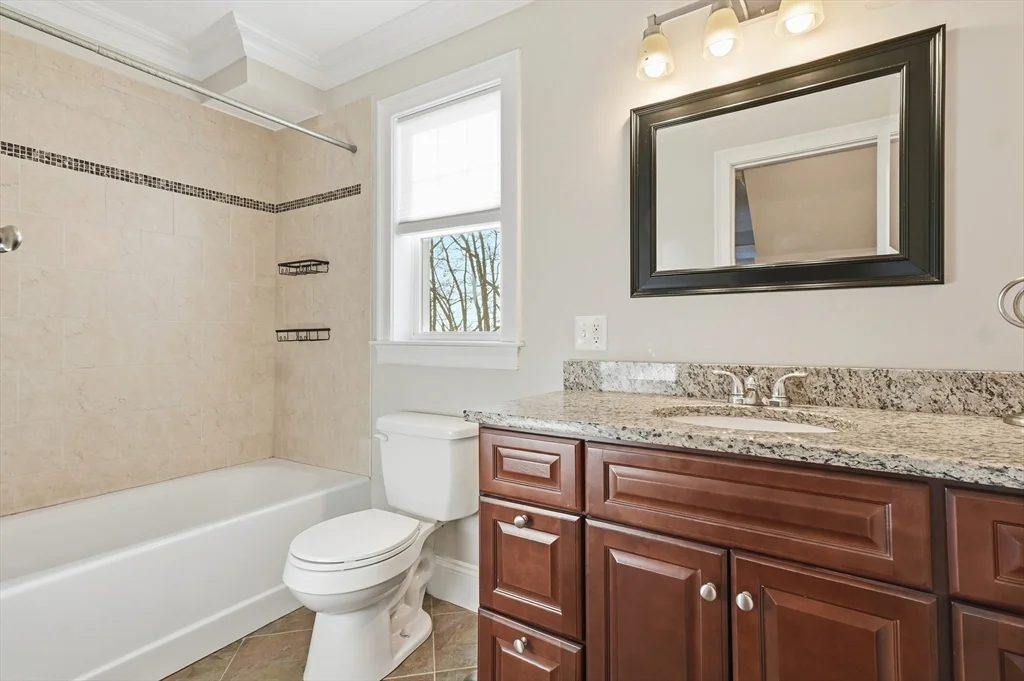 3 bed, 2 bath apartment for rent at 597 Sea St Unit 2, Quincy — photo 39 of 42