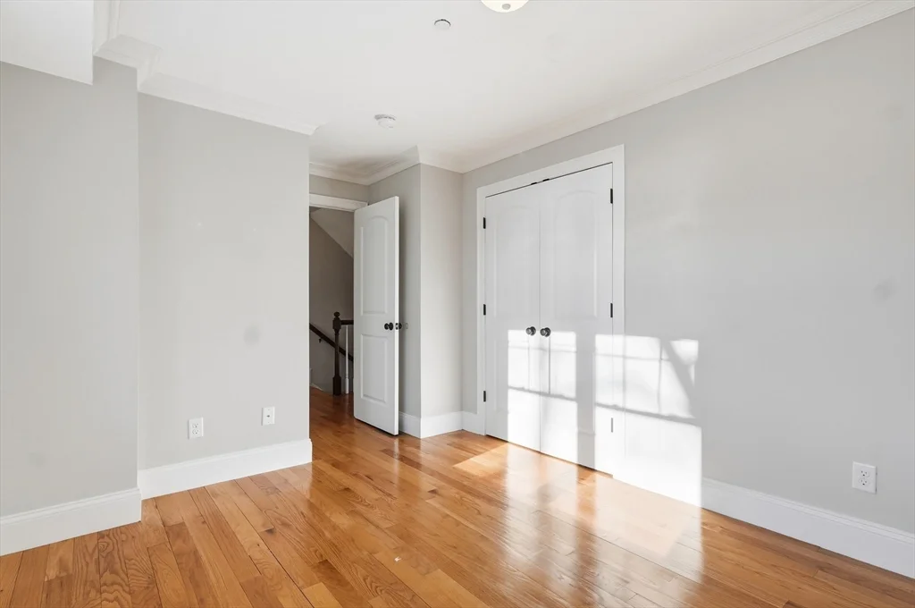 3 bed, 2 bath apartment for rent at 597 Sea St Unit 2, Quincy — photo 23 of 42