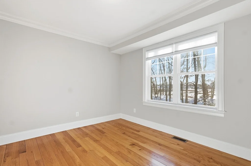 3 bed, 2 bath apartment for rent at 597 Sea St Unit 2, Quincy — photo 22 of 42