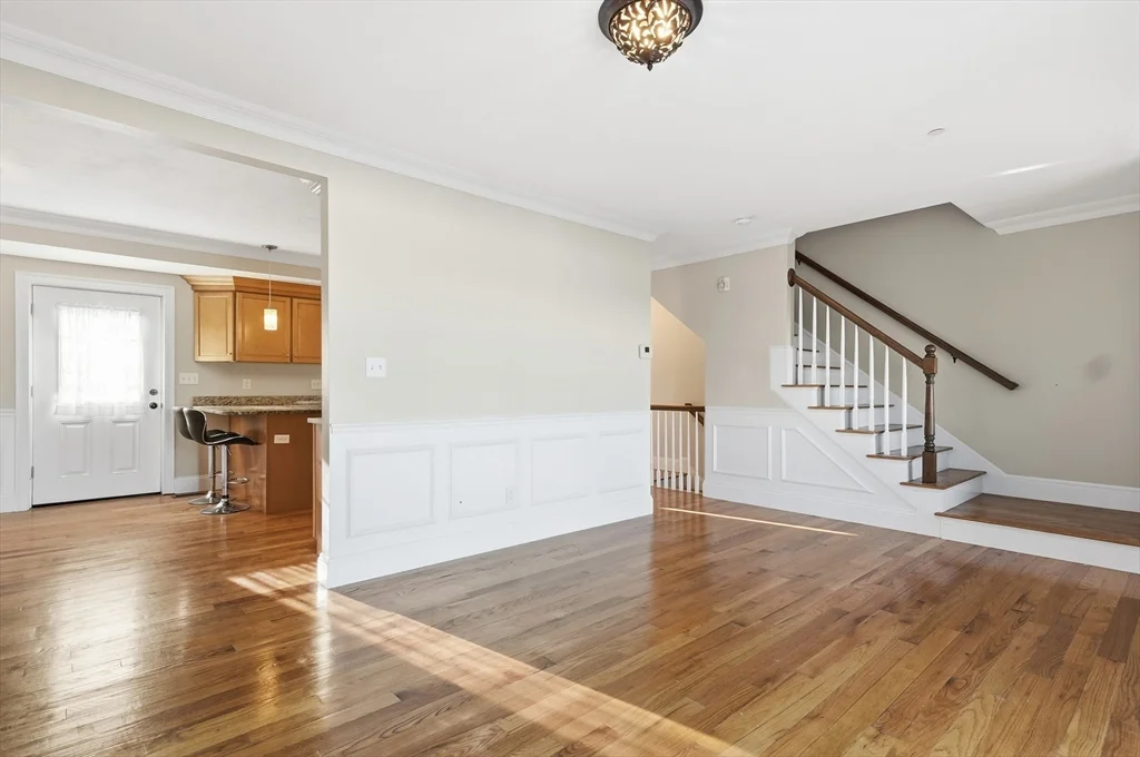 3 bed, 2 bath apartment for rent at 597 Sea St Unit 2, Quincy — photo 15 of 42
