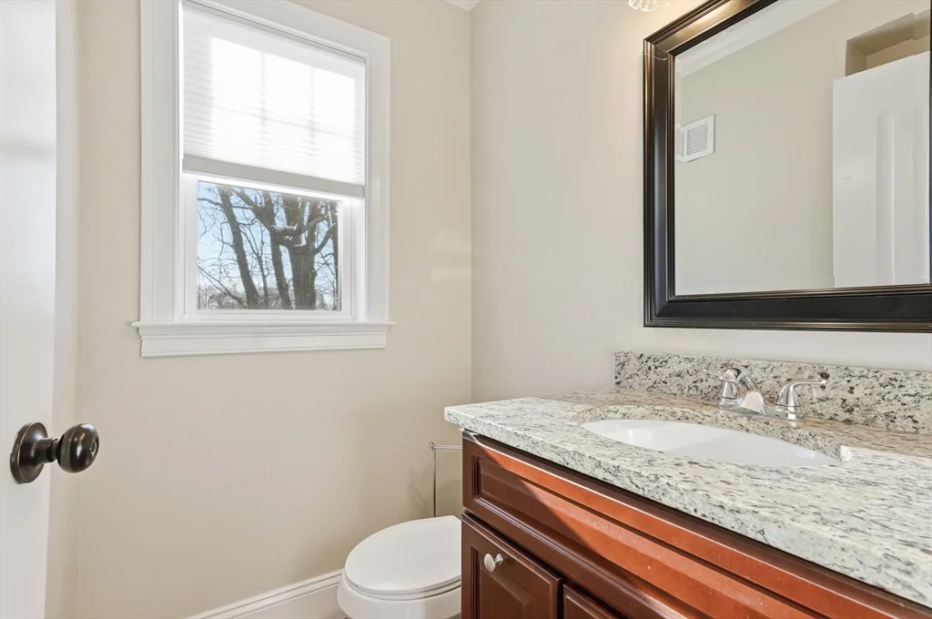 3 bed, 2 bath apartment for rent at 597 Sea St Unit 2, Quincy — photo 36 of 42
