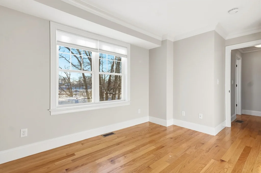 3 bed, 2 bath apartment for rent at 597 Sea St Unit 2, Quincy — photo 24 of 42