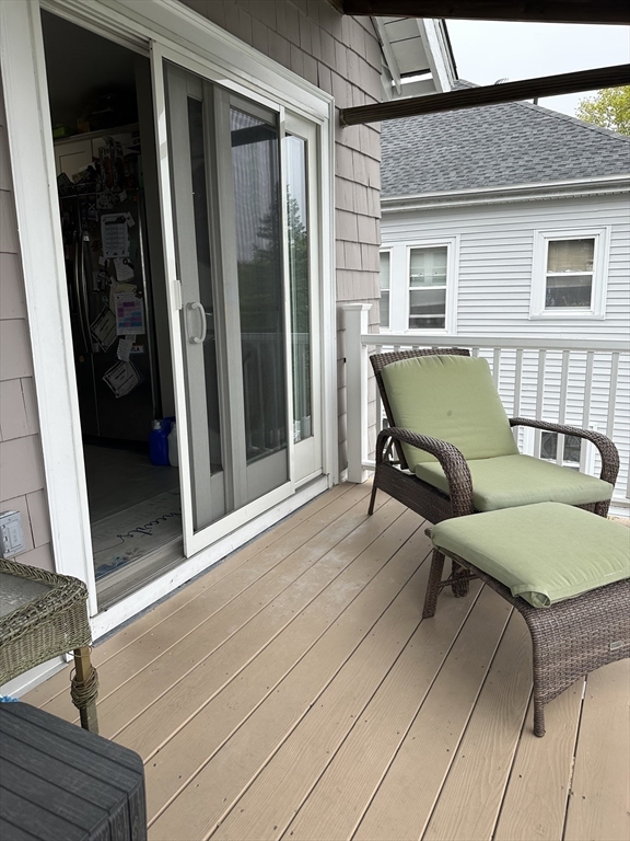 4 bed, 2 bath apartment for rent at 598 Beech Unit 2, Hyde Park — photo 16 of 21