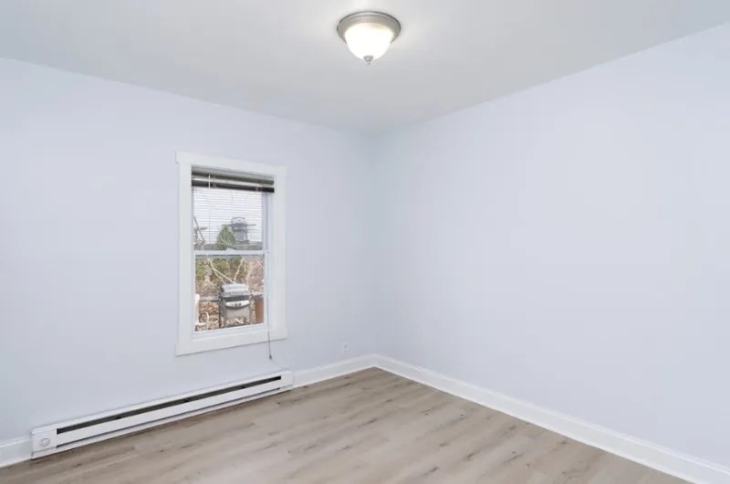 2 bed, 1 bath apartment for rent at 598 Franklin St Unit 1, Worcester — photo 6 of 8