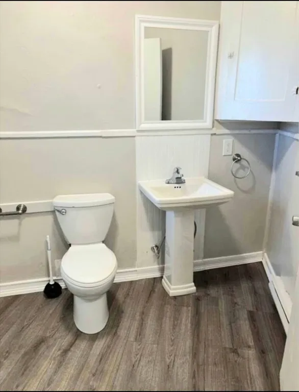 3 bed, 1 bath apartment for rent at 598 Hyde Park Ave Unit 3, Roslindale — photo 4 of 11