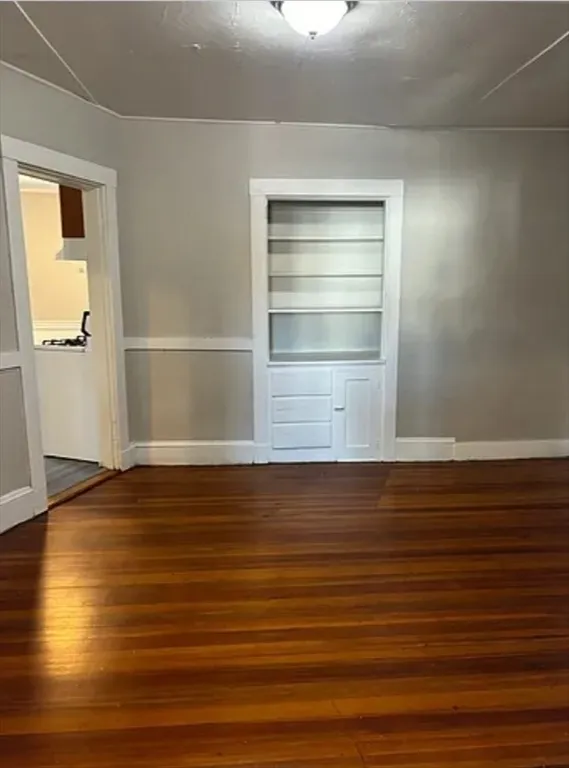 3 bed, 1 bath apartment for rent at 598 Hyde Park Ave Unit 3, Roslindale — photo 6 of 11