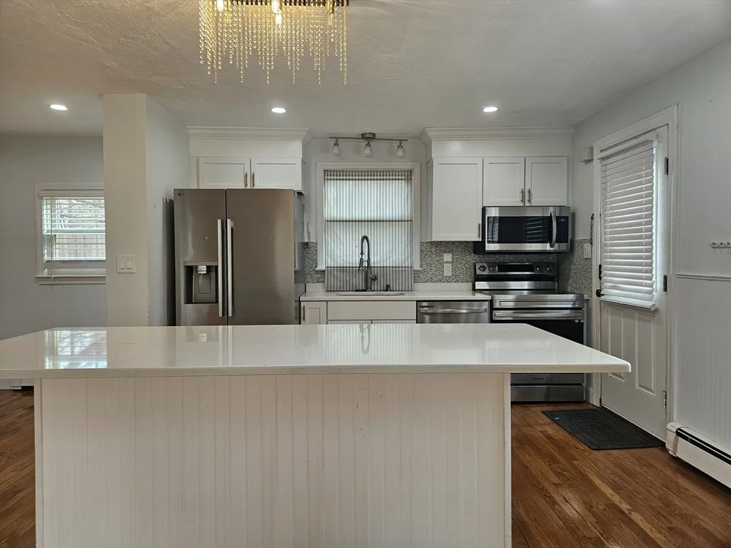 3 bed, 1 bath apartment for rent at 599 North St, Randolph — photo 7 of 18