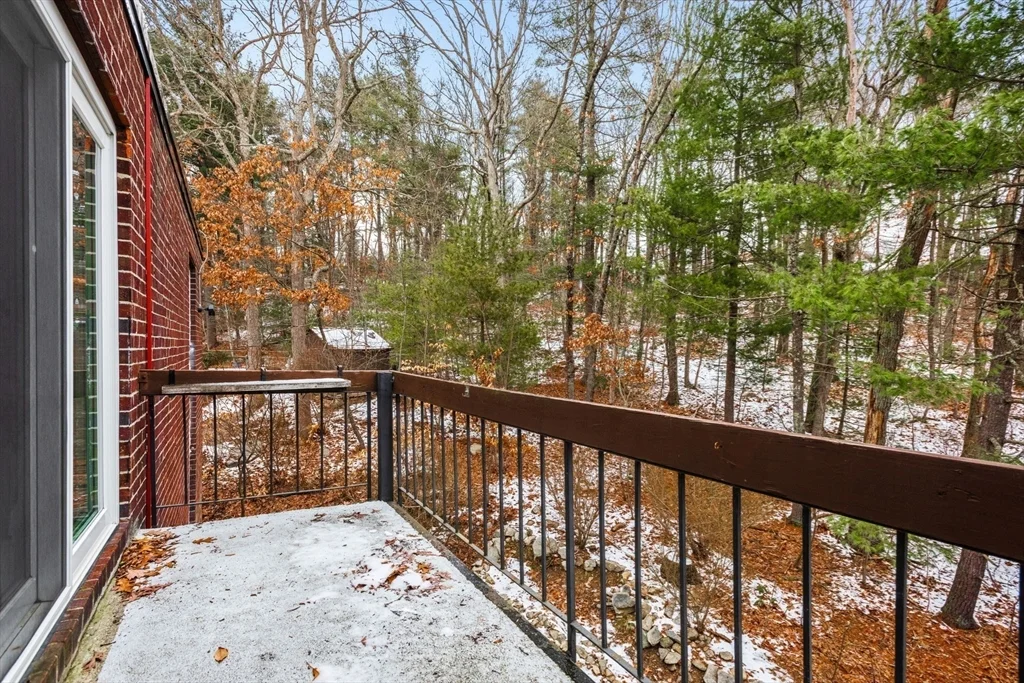 2 bed, 1 bath apartment for rent at 599 Old West Central Unit C10, Franklin — photo 5 of 6