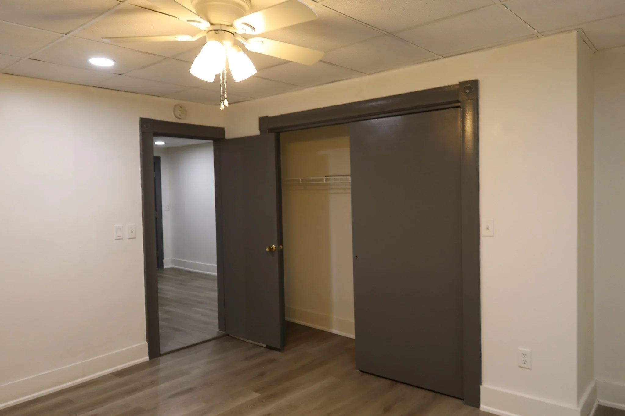 2 bed, 1 bath apartment for rent at 599 Rathbun St Unit 1R, Blackstone — photo 8 of 26