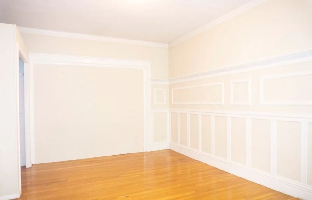 3 bed, 1 bath apartment for rent at 59A Strathmore Rd Unit 2, Brighton — photo 4 of 7