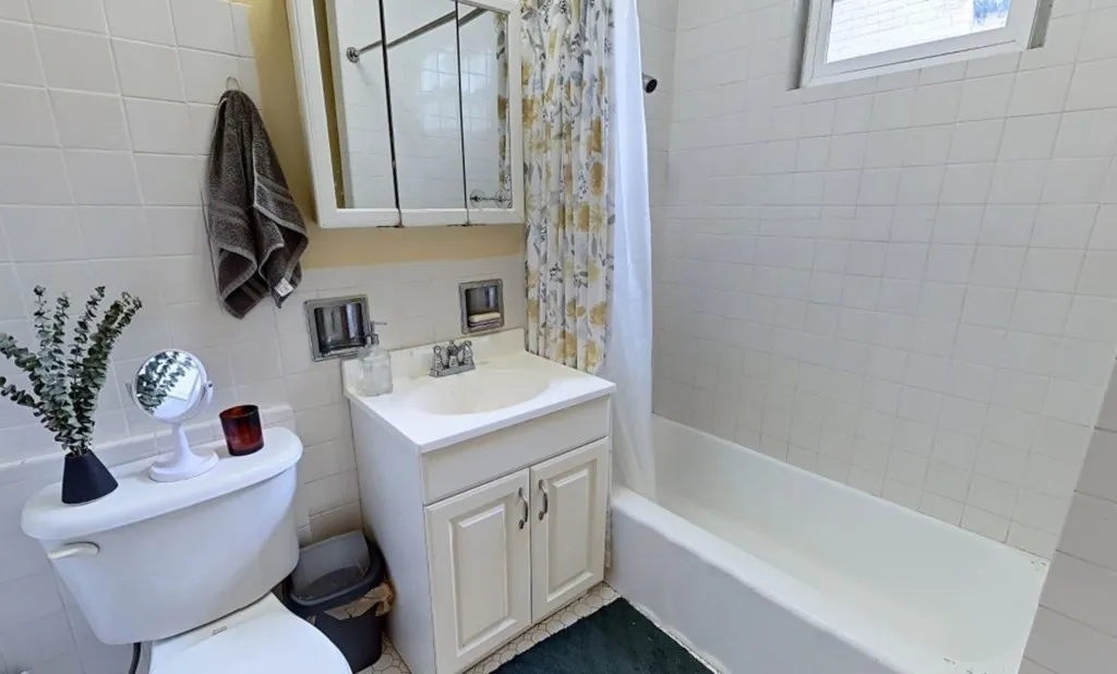 3 bed, 1 bath apartment for rent at 59A Strathmore Rd Unit 3, Brighton — photo 8 of 29