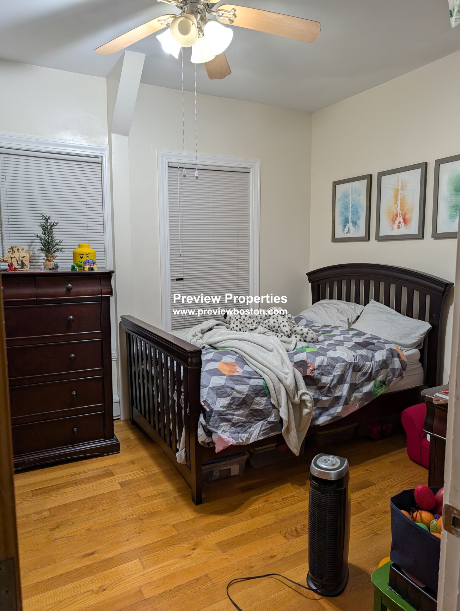 3 bed, 1 bath apartment for rent at 5A Green St Unit 3P, Jamaica Plain — photo 5 of 13