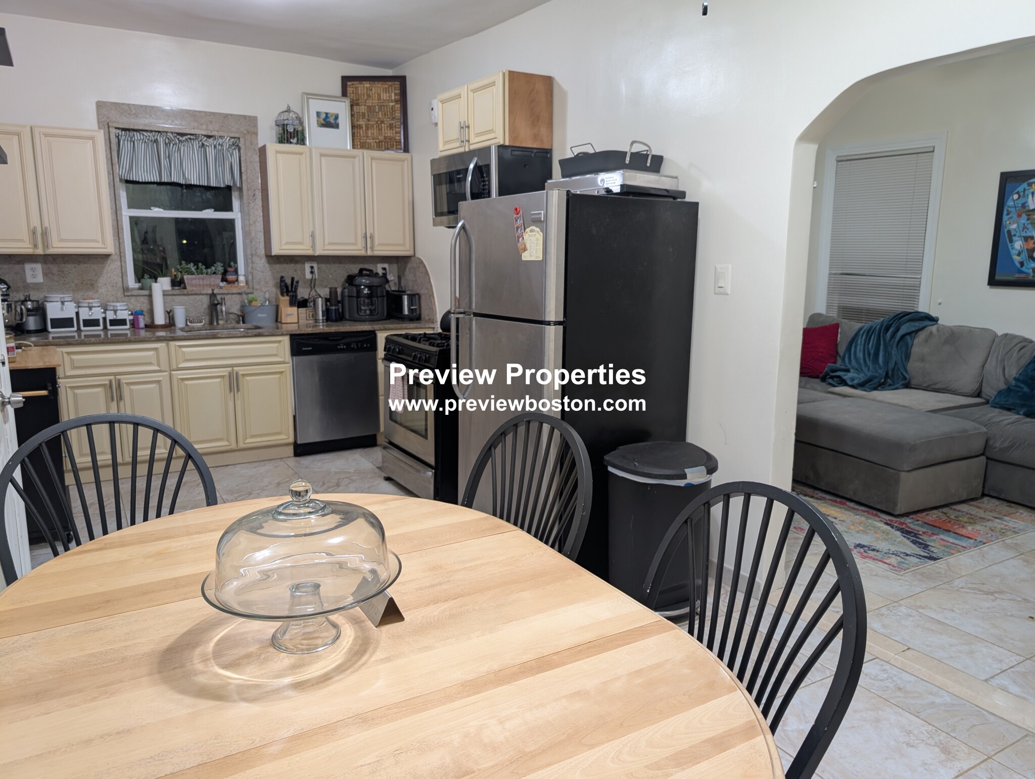 3 bed, 1 bath apartment for rent at 5A Green St Unit 3P, Jamaica Plain — photo 1 of 13