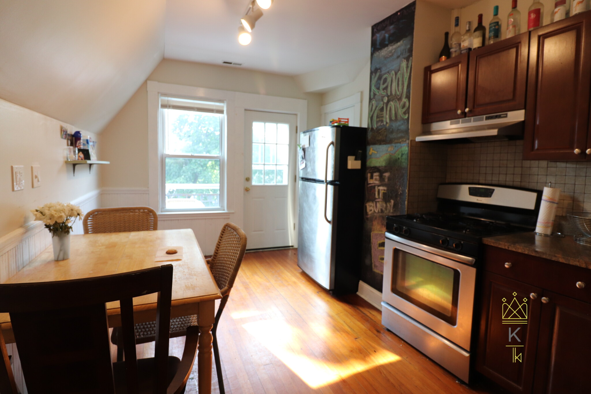 4 bed, 1 bath apartment for rent at 5A Kendall St Unit 3, Brookline — photo 1 of 17