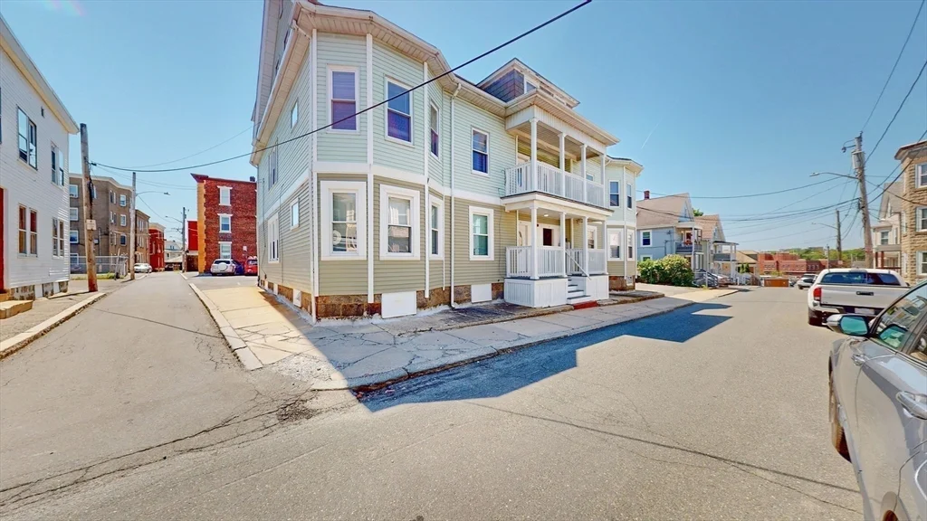 3 bed, 1 bath apartment for rent at 5A Ropes Unit 2, Salem — photo 9 of 9