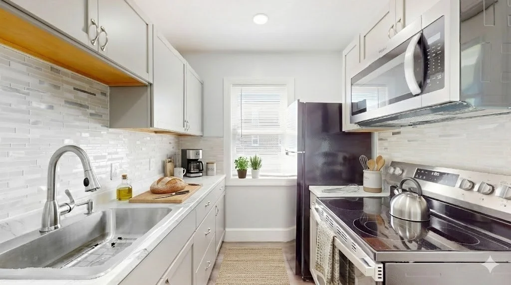 3 bed, 1 bath apartment for rent at 5A Ropes Unit 2, Salem — photo 1 of 9