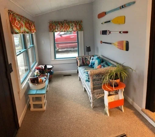 3 bed, 1 bath apartment for rent at 6 2nd Unit WINTER, Plum Island — photo 11 of 15