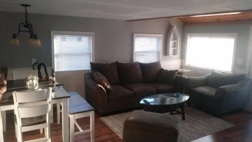 3 bed, 1 bath apartment for rent at 6 46th St Unit Weekly, Plum Island — photo 7 of 16