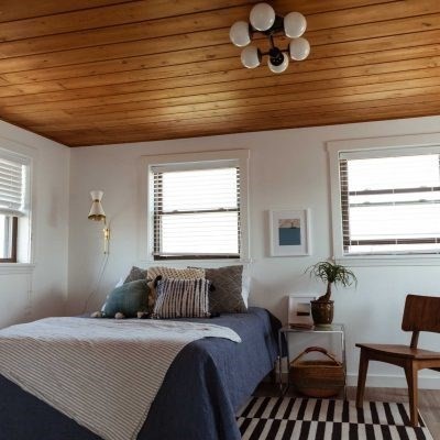 3 bed, 1 bath apartment for rent at 6 4th Unit Summer, Plum Island — photo 6 of 13