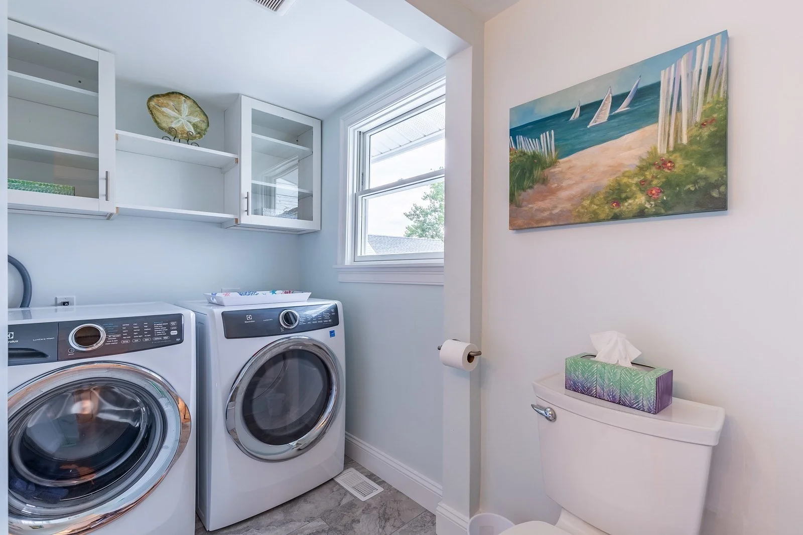4 bed, 2 bath apartment for rent at 6 72nd, Newburyport — photo 14 of 16