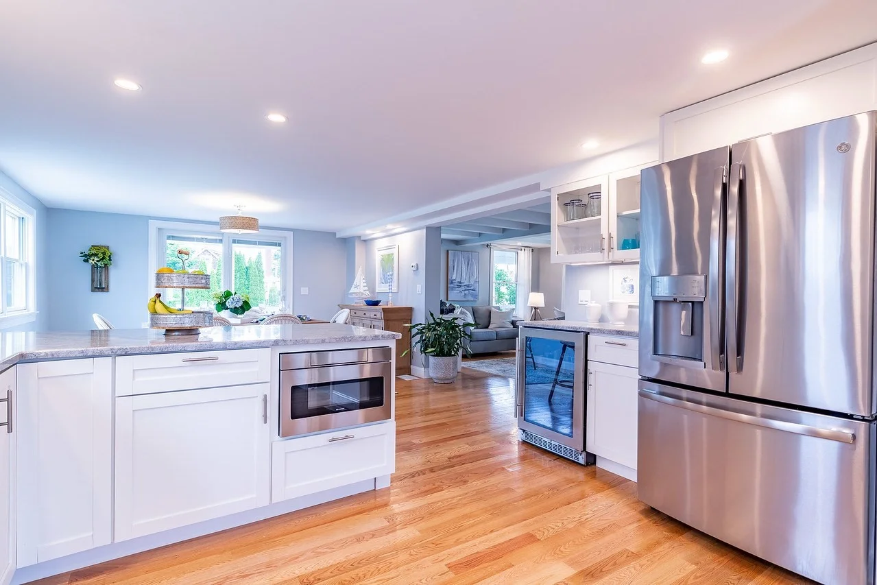 4 bed, 2 bath apartment for rent at 6 72nd, Newburyport — photo 2 of 16