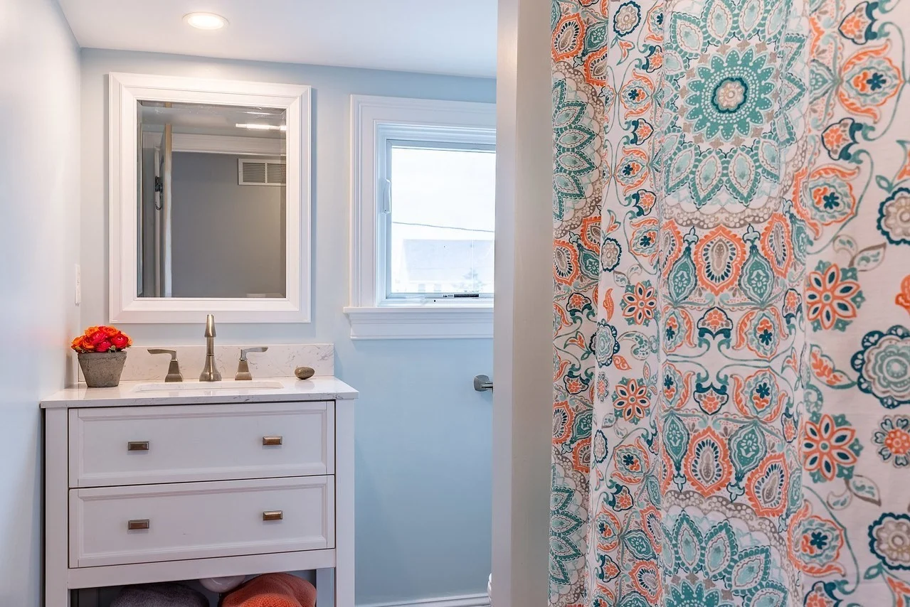 4 bed, 2 bath apartment for rent at 6 72nd, Newburyport — photo 13 of 16