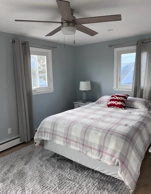 3 bed, 1 bath apartment for rent at 6 77th St Unit WINTER, Plum Island — photo 10 of 22