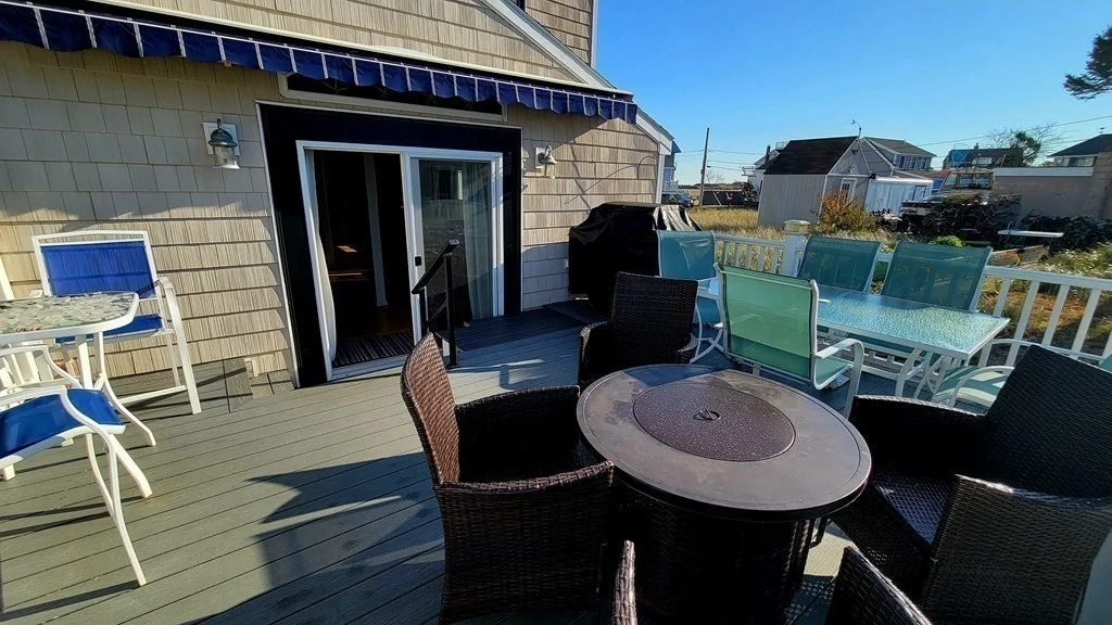 3 bed, 1 bath apartment for rent at 6 77th St Unit WINTER, Plum Island — photo 18 of 22