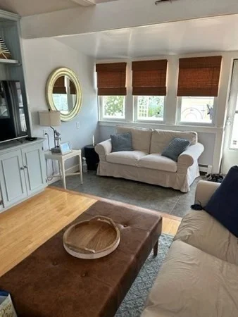 1 bed, 1 bath apartment for rent at 6 78 Unit B-WINTER, Plum Island — photo 4 of 12