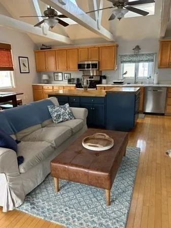 1 bed, 1 bath apartment for rent at 6 78 Unit B-WINTER, Plum Island — photo 3 of 12