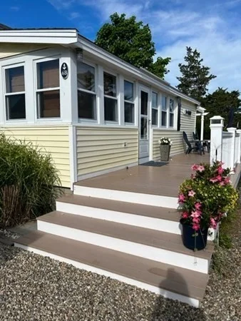 1 bed, 1 bath apartment for rent at 6 78 Unit B-WINTER, Plum Island — photo 1 of 12