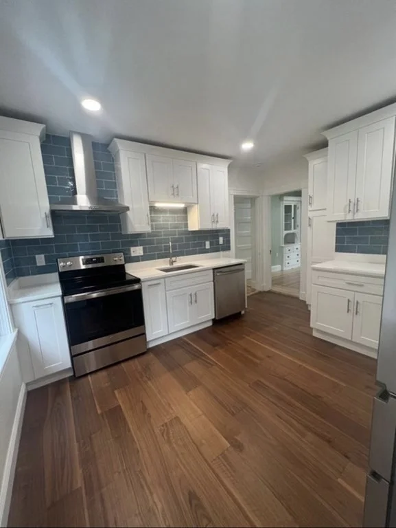 2 bed, 2 bath apartment for rent at 6-8 Cambridge Ter Unit 1, Cambridge — photo 3 of 11