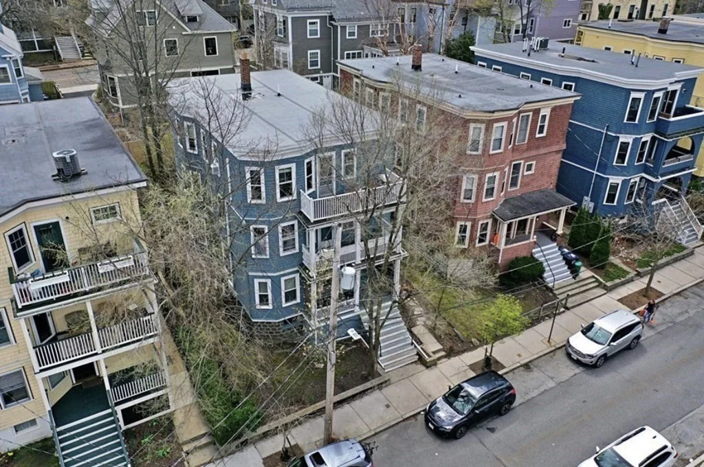 2 bed, 2 bath apartment for rent at 6-8 Cambridge Ter Unit 1, Cambridge