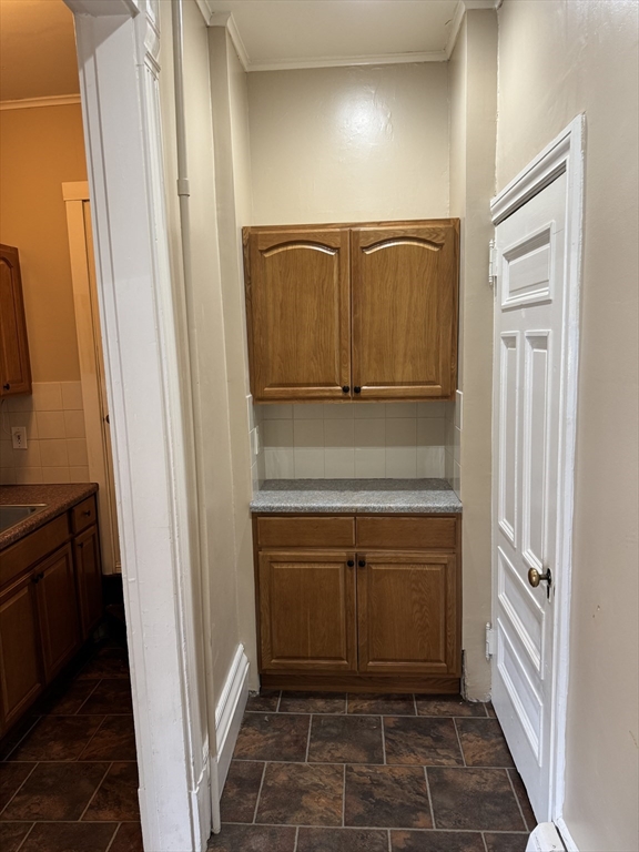 1 bed, 1 bath apartment for rent at 8 Park St Unit 5, Zip 01830 — photo 2 of 8